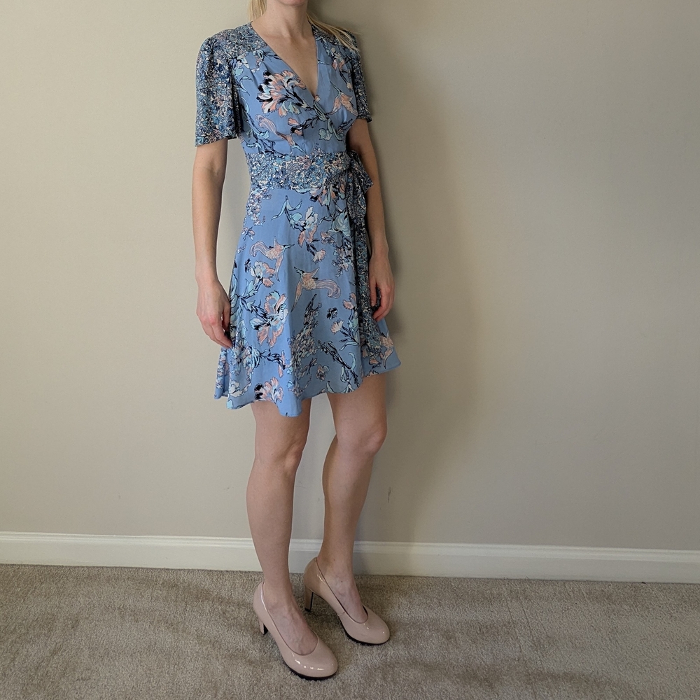 BCBG MaxAzria Kylie Woven City Dress (Light Blue Floral) Size XXS